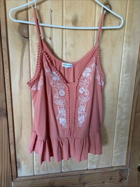 🌹5 for $25🌹 Love By Design Coral Embroidered Spaghetti Strap Peplum Cami